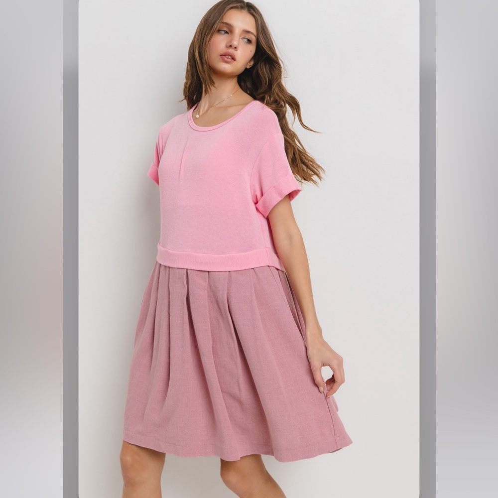 ShopEvelynne Pink Two-Tone Pleated Day Dress
